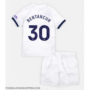 Tottenham Hotspur Rodrigo Bentancur #30 Hjemmebanetrøje Børn 2023-24 Kortærmet (+ Korte bukser)